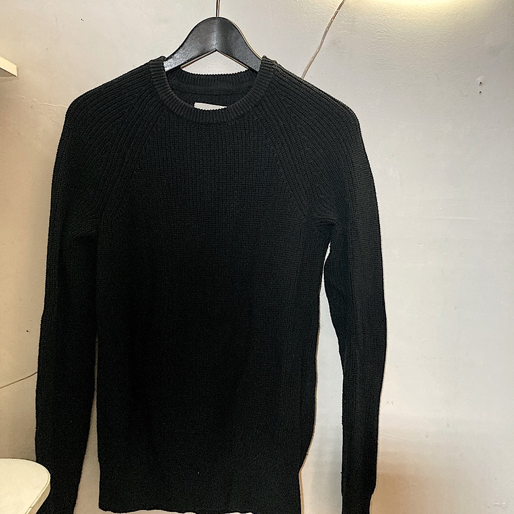 American eagle raglan knit black sweater